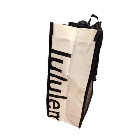 Lululemon large tote bag (NWOT) - Picture 2 of 3